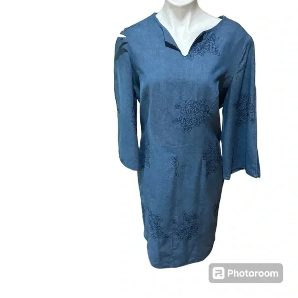 Beautiful midi embroidery dress